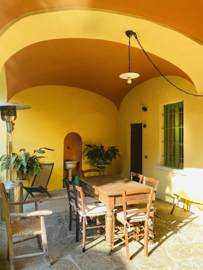 Apartment Portico I Castelveccana Buitenkant foto